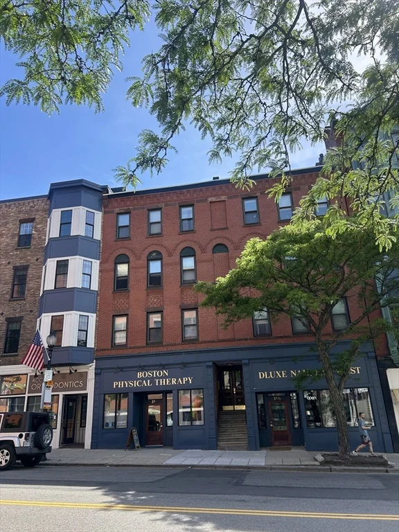 377 West Broadway, South Boston