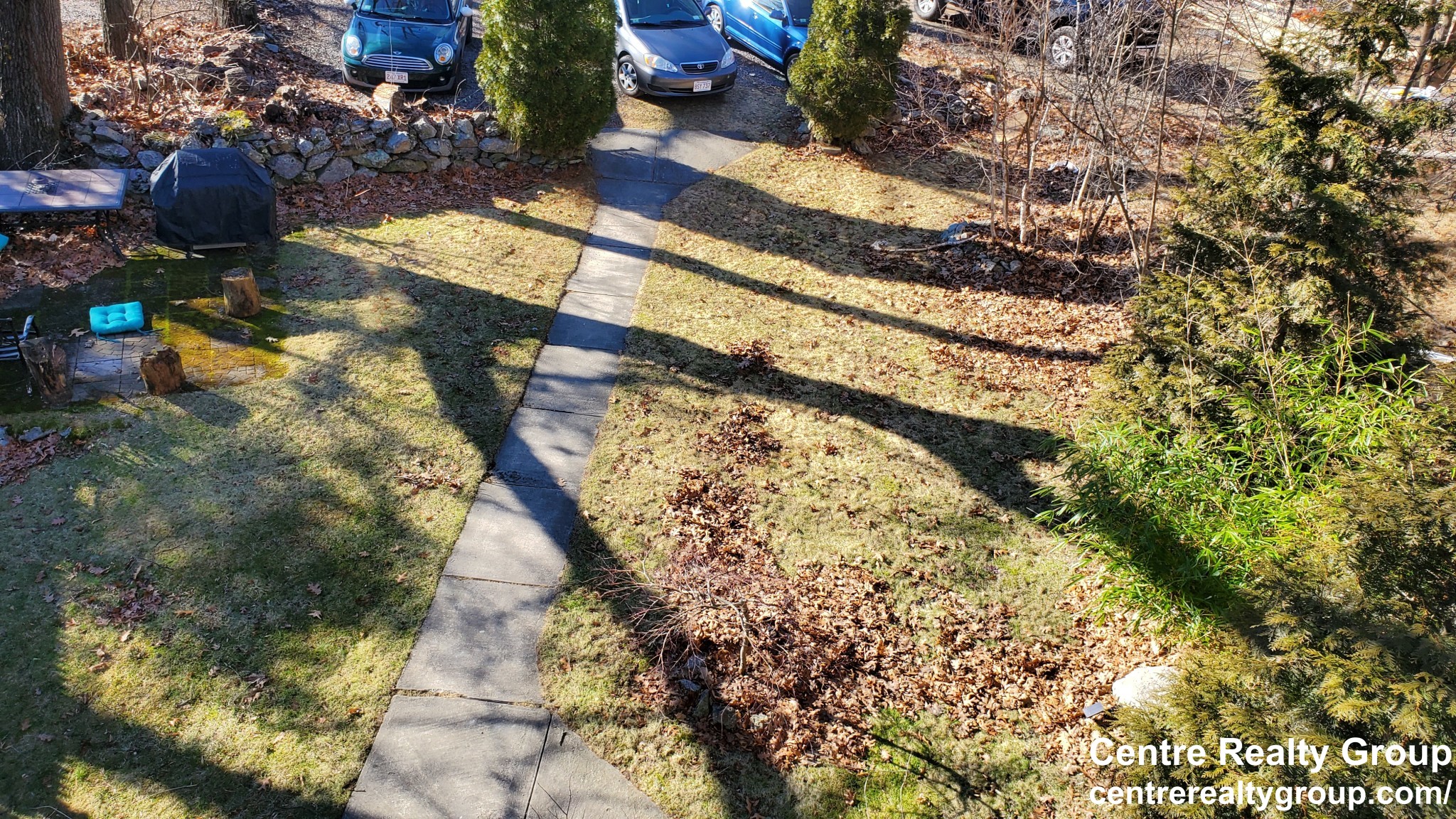 11 Beecher Ter, Thompsonville