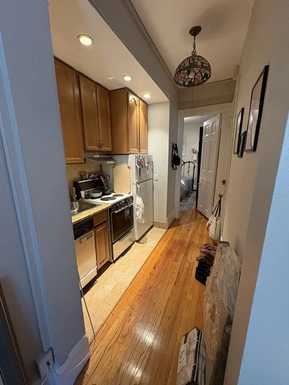 271 Dartmouth St, Back Bay