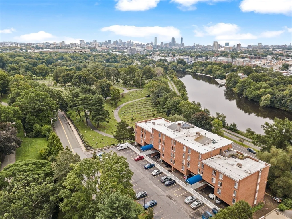 231 Coolidge Ave, East Watertown