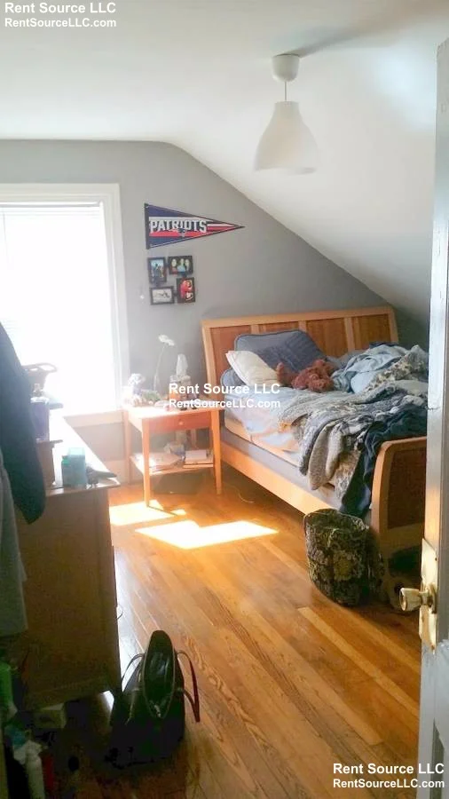 174 Mountain Ave, Malden