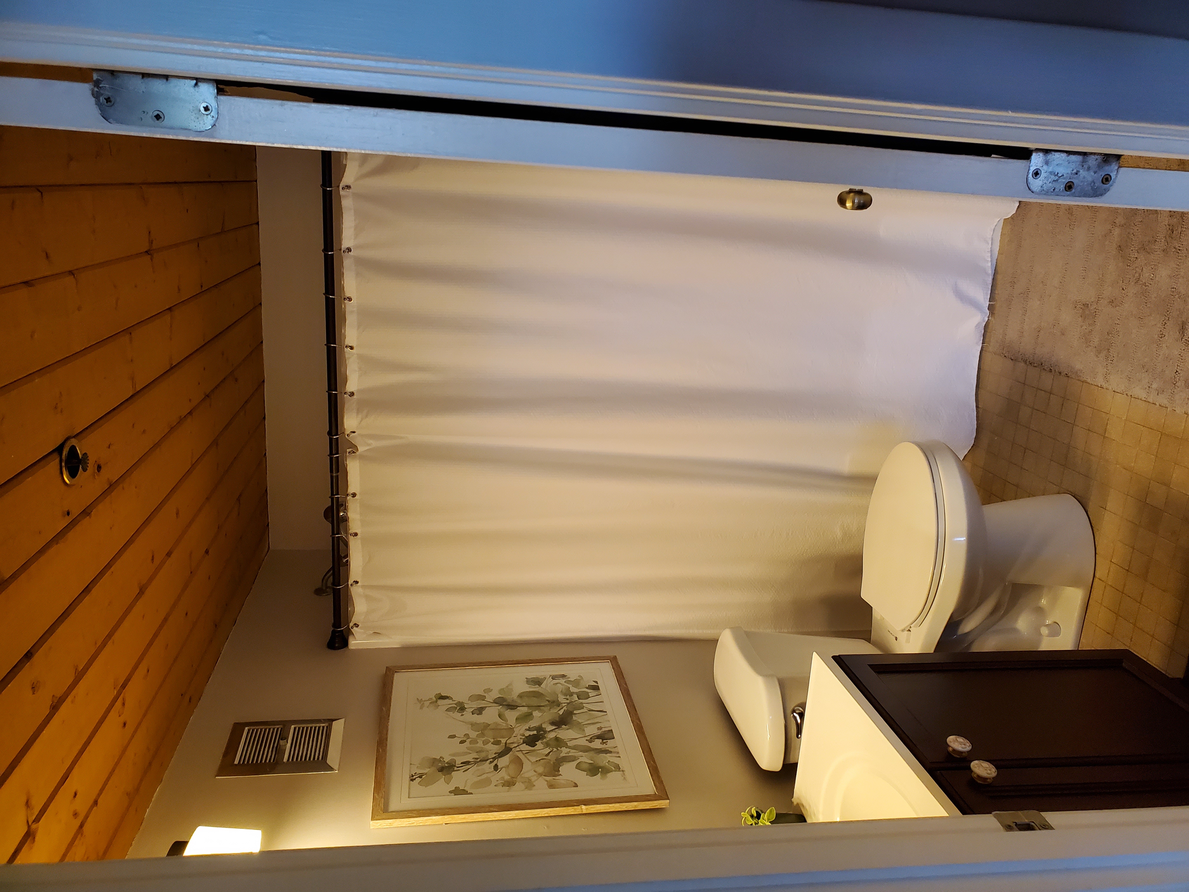 2 bed, 2 bath apartment for rent at 50 Rantoul St Unit 305, Beverly — photo 21 of 25