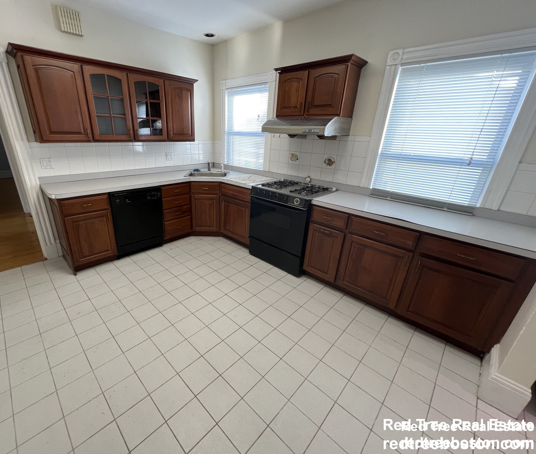 3 bed, 1 bath apartment for rent at 51 Falkland, #2, Boston Unit 2, Brighton — photo 1 of 10
