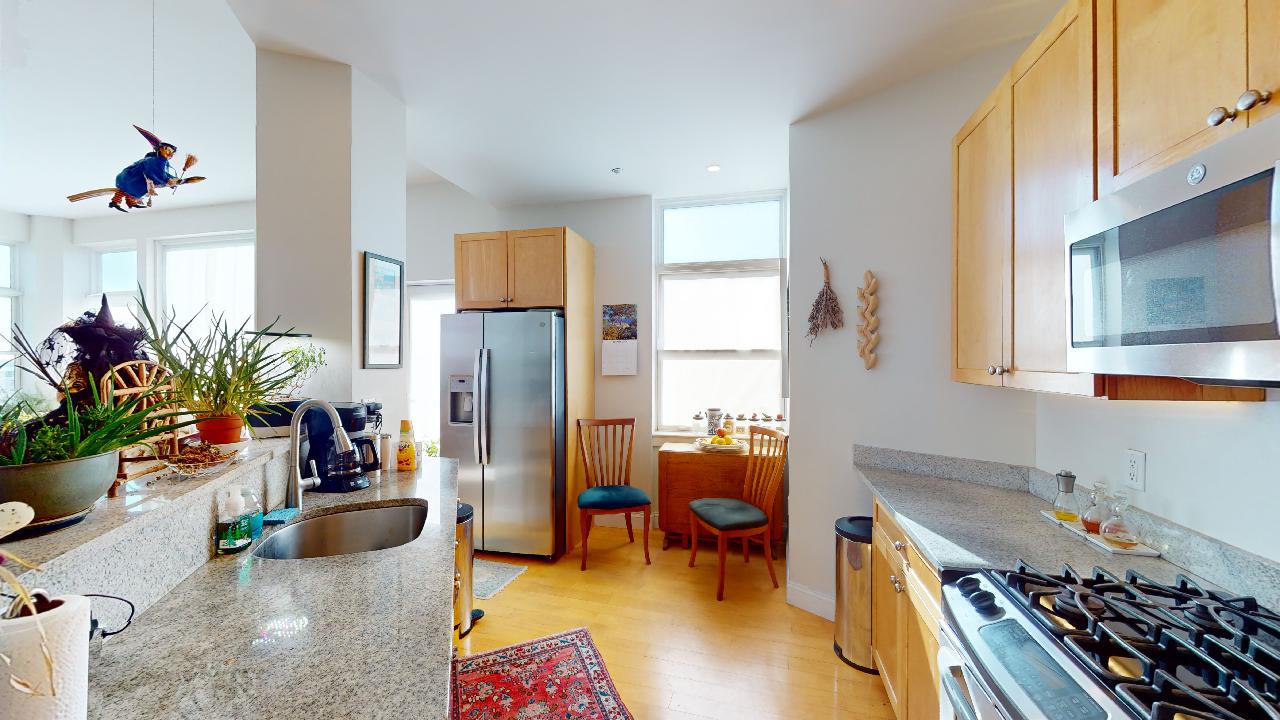1 bed, 2 bath apartment for rent at 51 Lafayette St Unit 604, New Salem — photo 1 of 10