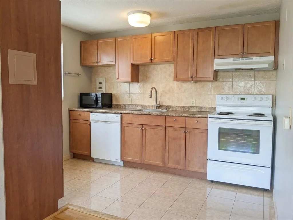 245 Kelton St, Brighton