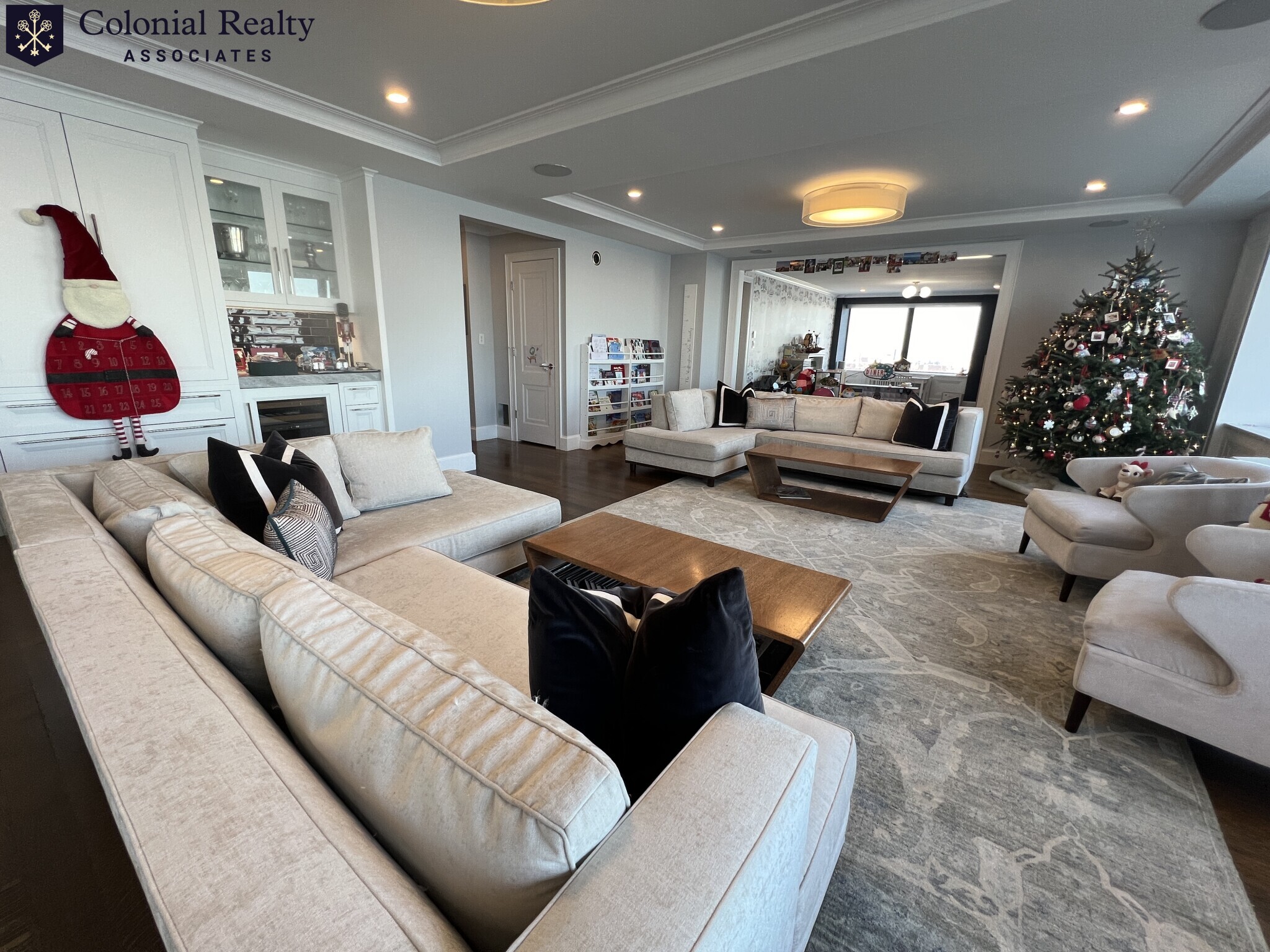 83 East India Row, Waterfront