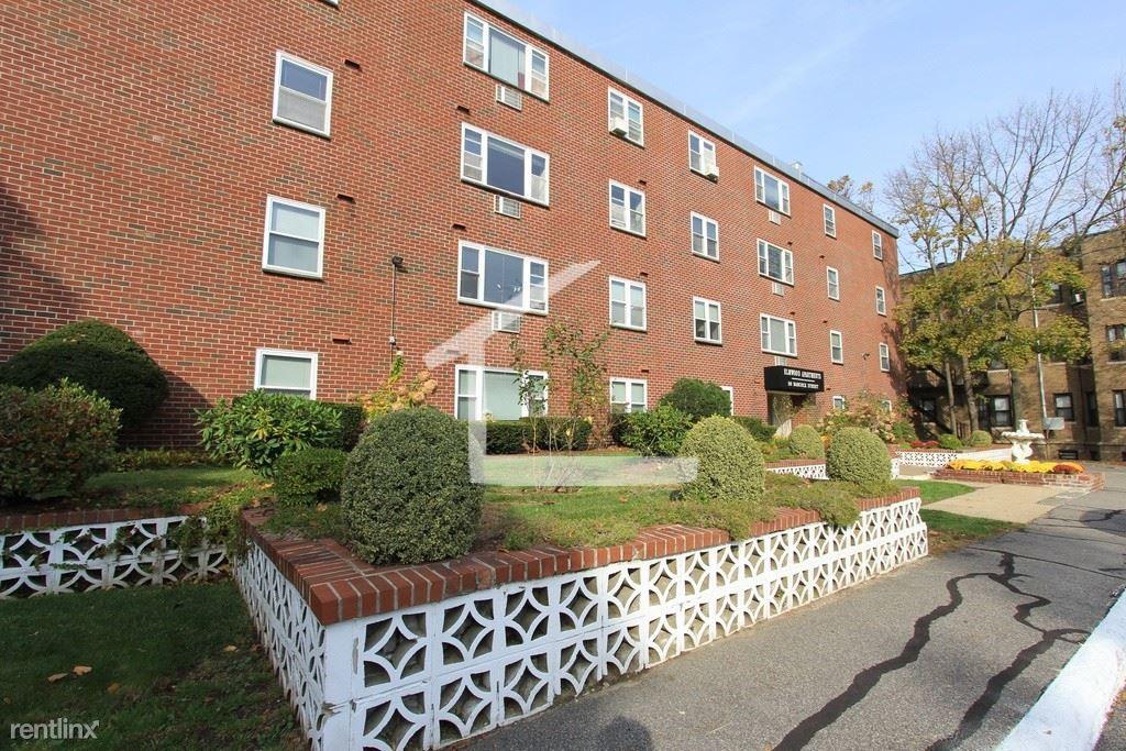 2 bed, 1 bath apartment for rent at 110 Babcock St Unit 38A, Coolidge Corner — photo 7 of 8