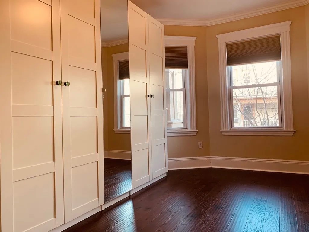 8 Taft, Boston