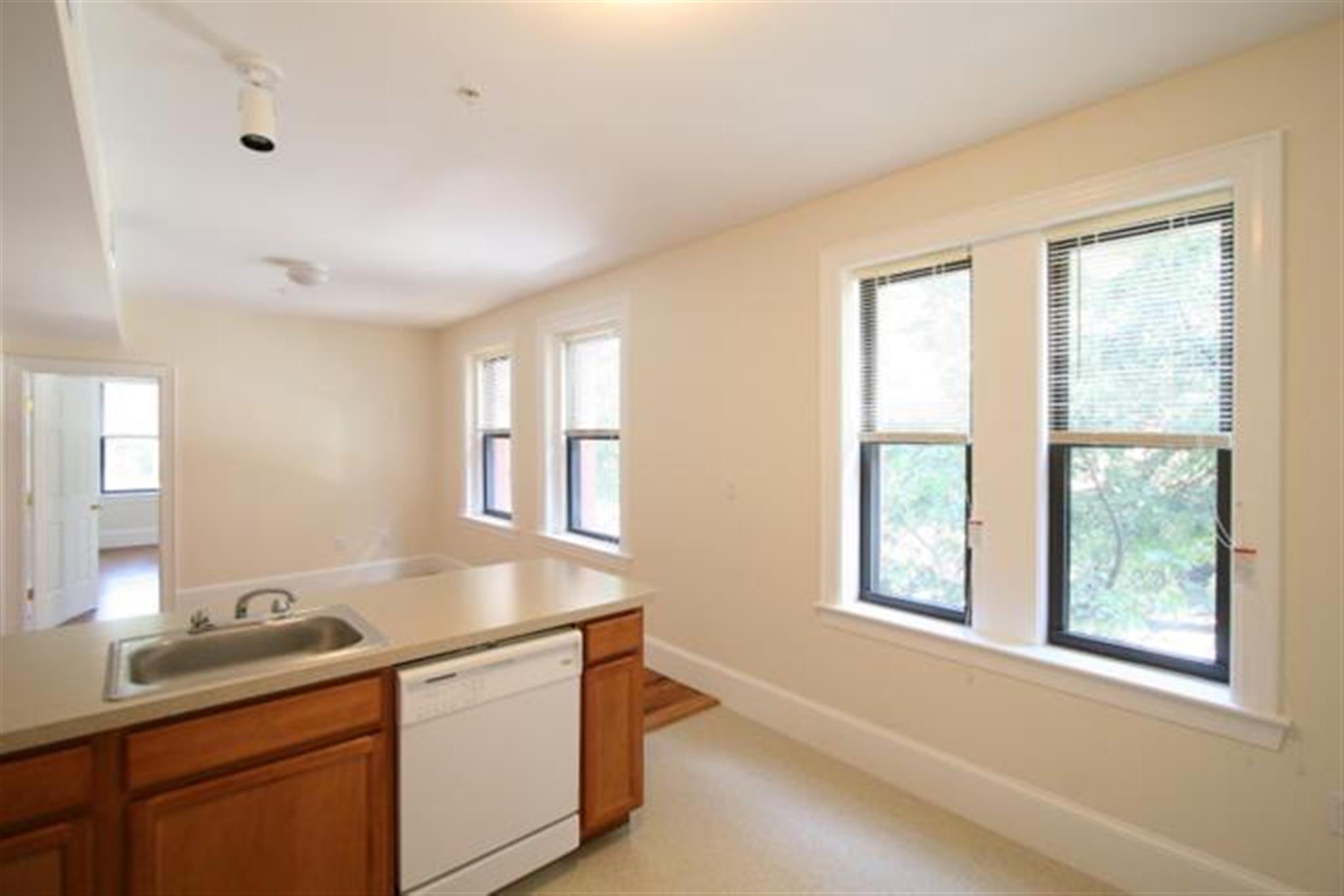 2 bed, 1 bath apartment for rent at 881 Cambridge Unit 23, Central Square — photo 10 of 10