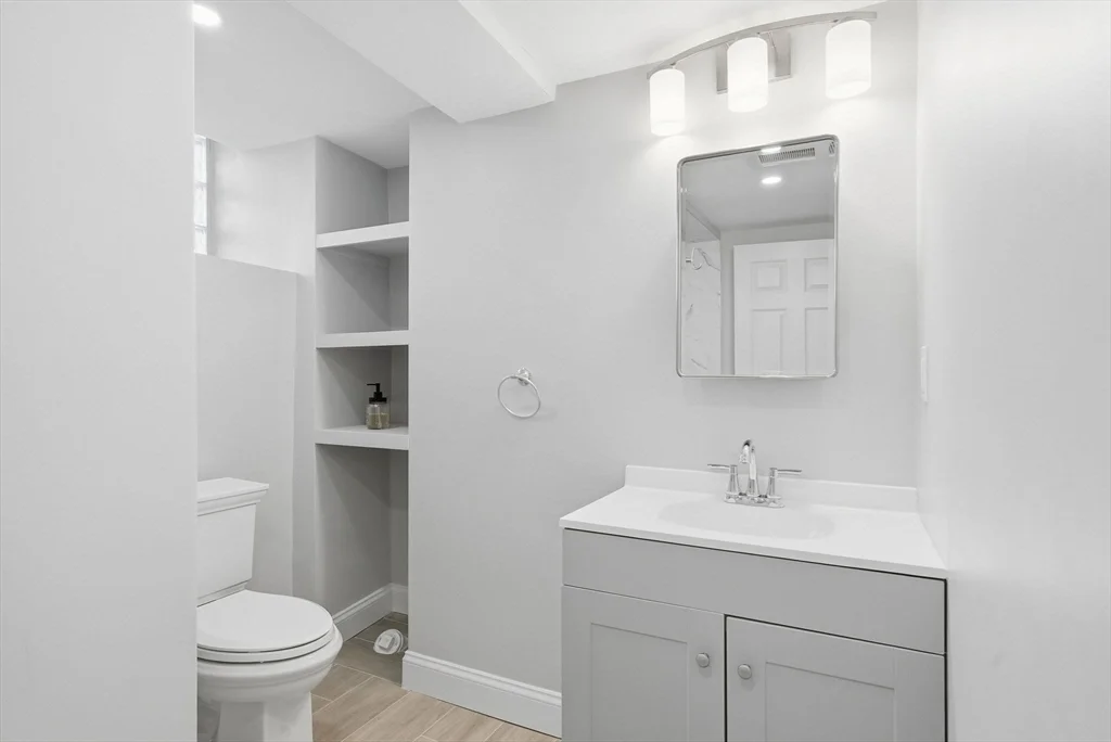 23 Olmstead, Jamaica Plain