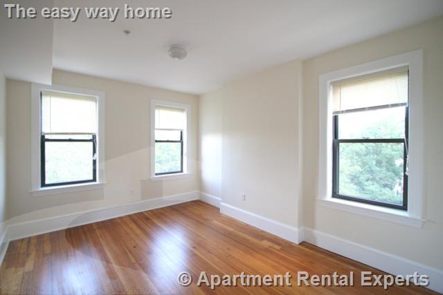 881 Massachusetts Ave, Central Square