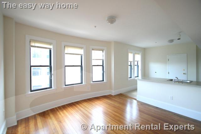 881 Massachusetts Ave, Central Square