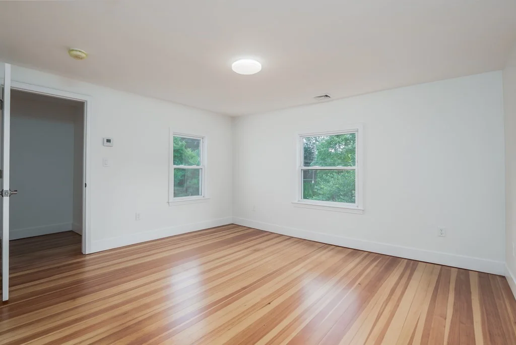 92 Clinton Pl, Newton
