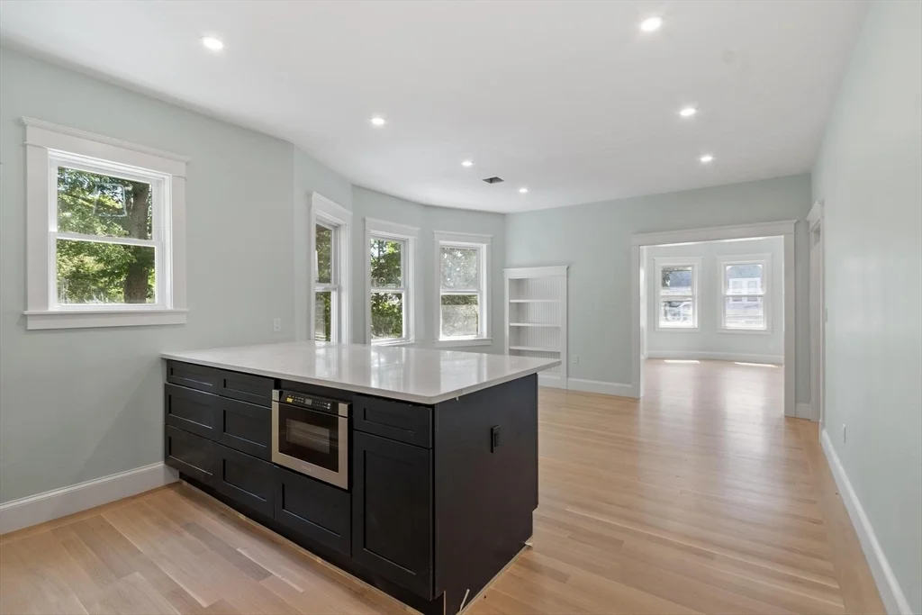 61 Warren St, West Medford