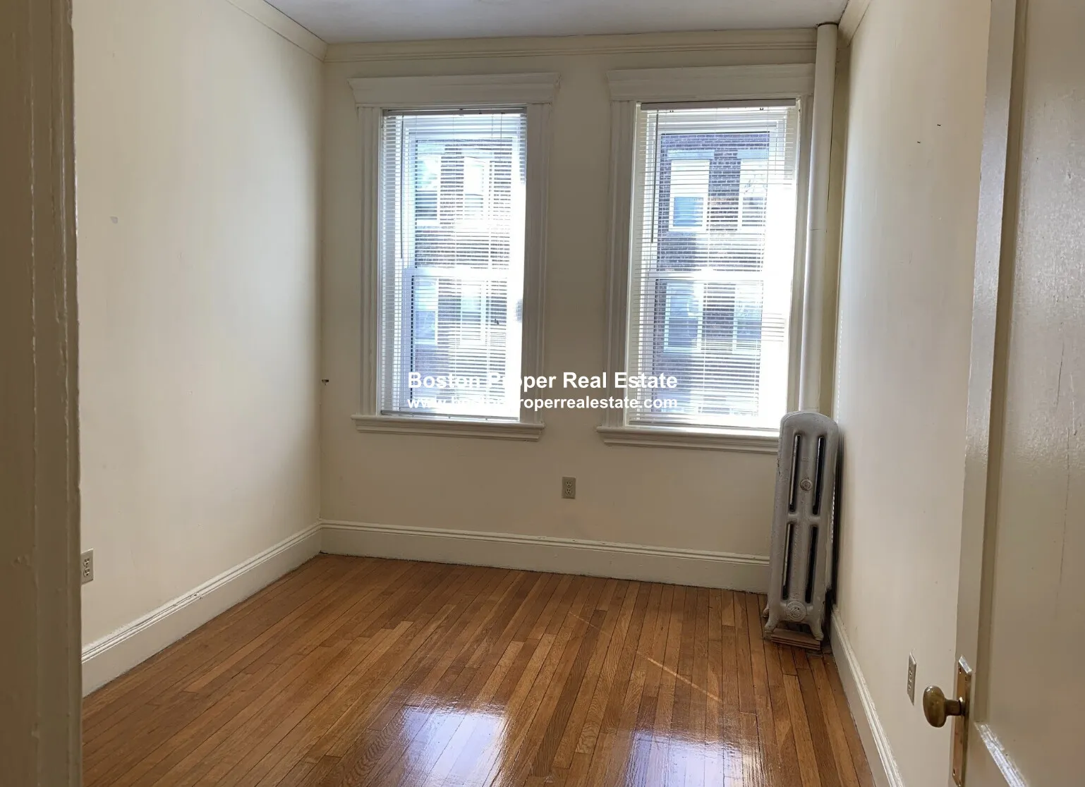 124 Peterborough St, Fenway