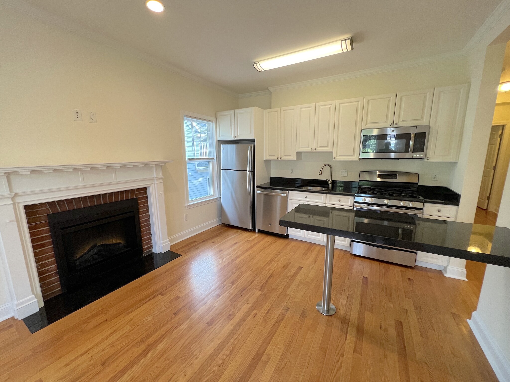 65 Langdon St, Neighborhood Nine