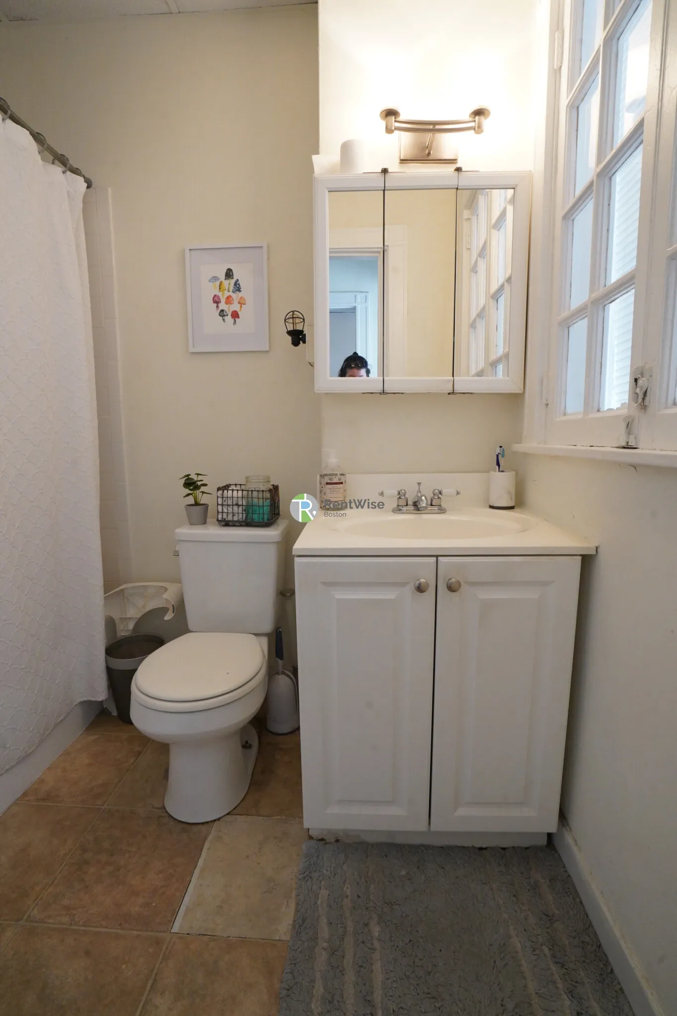 230 Walnut St, Newtonville