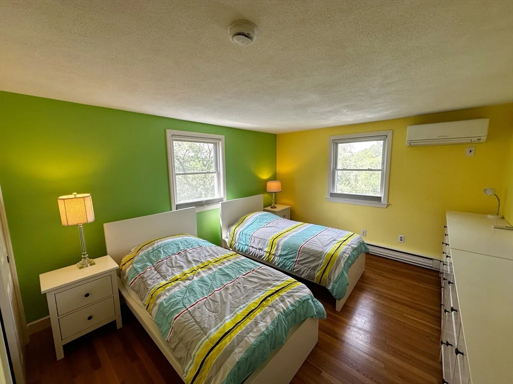 46 Sunset Rd, Needham