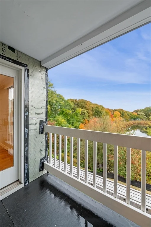 212 Humphrey St, Marblehead