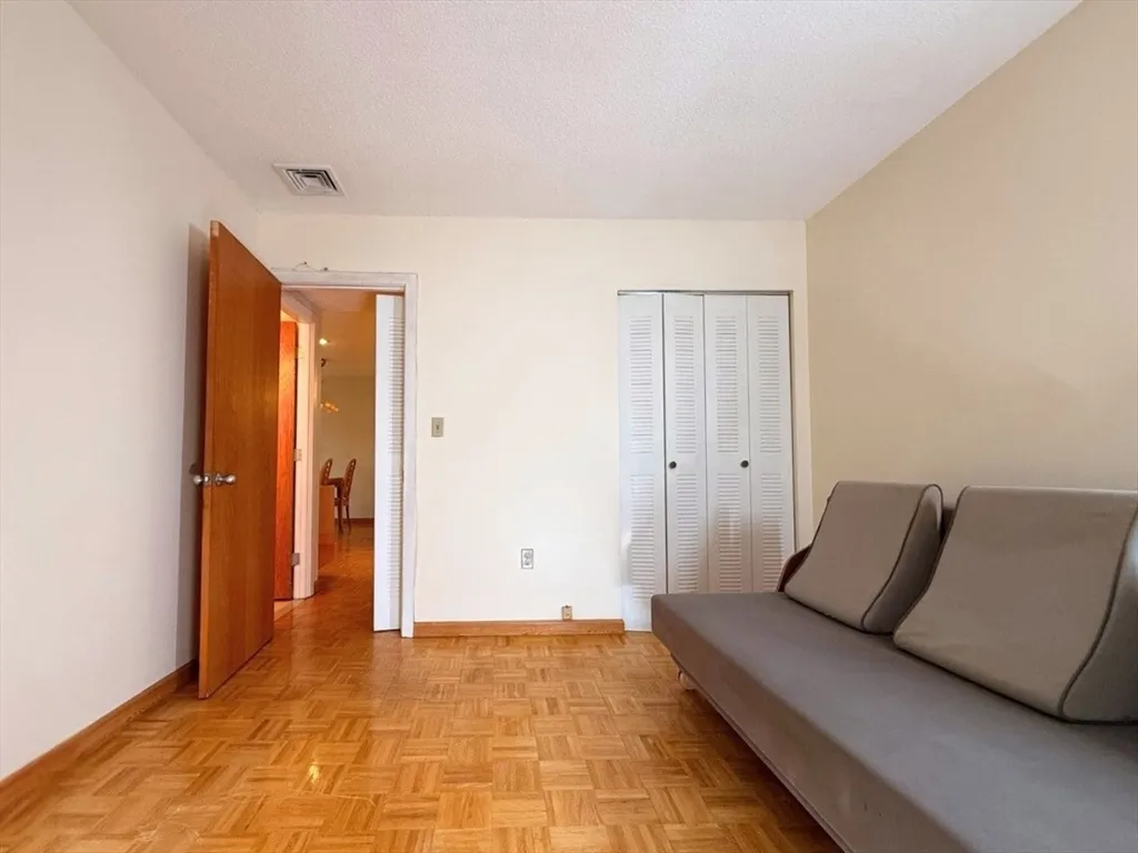 1850 Beacon St, Corey Hill