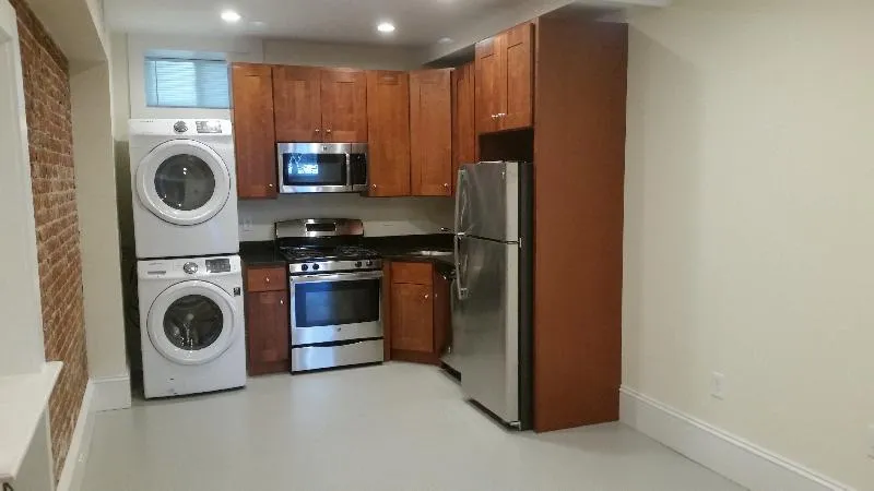 36 High St, Brookline