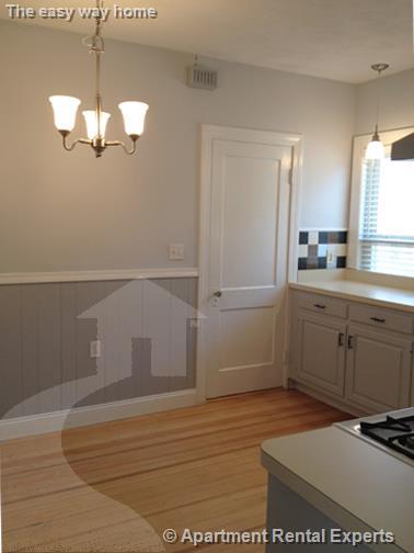 35 Frederick Ave, Tufts