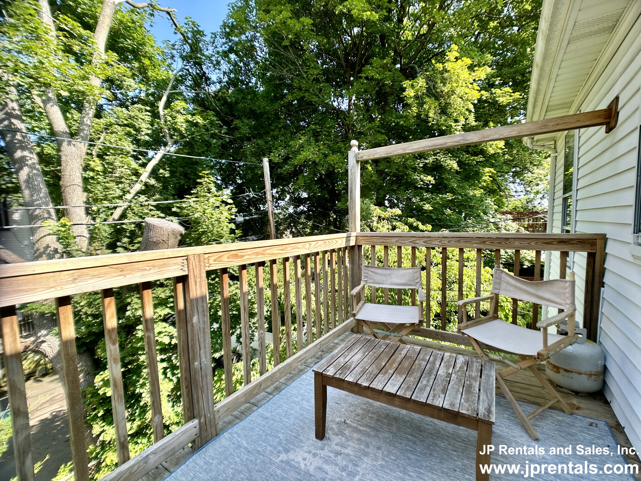 79 Aldrich St, Roslindale