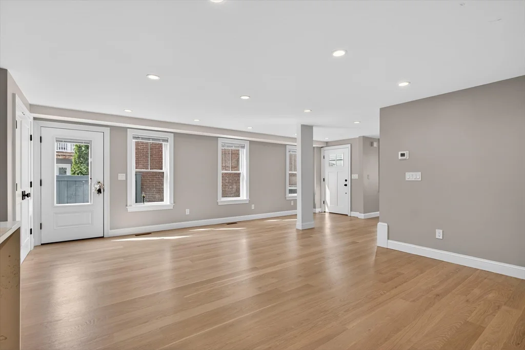 17 Allston St, Charlestown