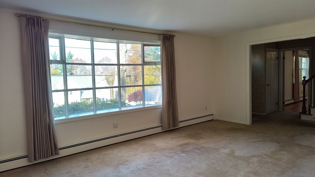 6 Streeter Rd, Paxton