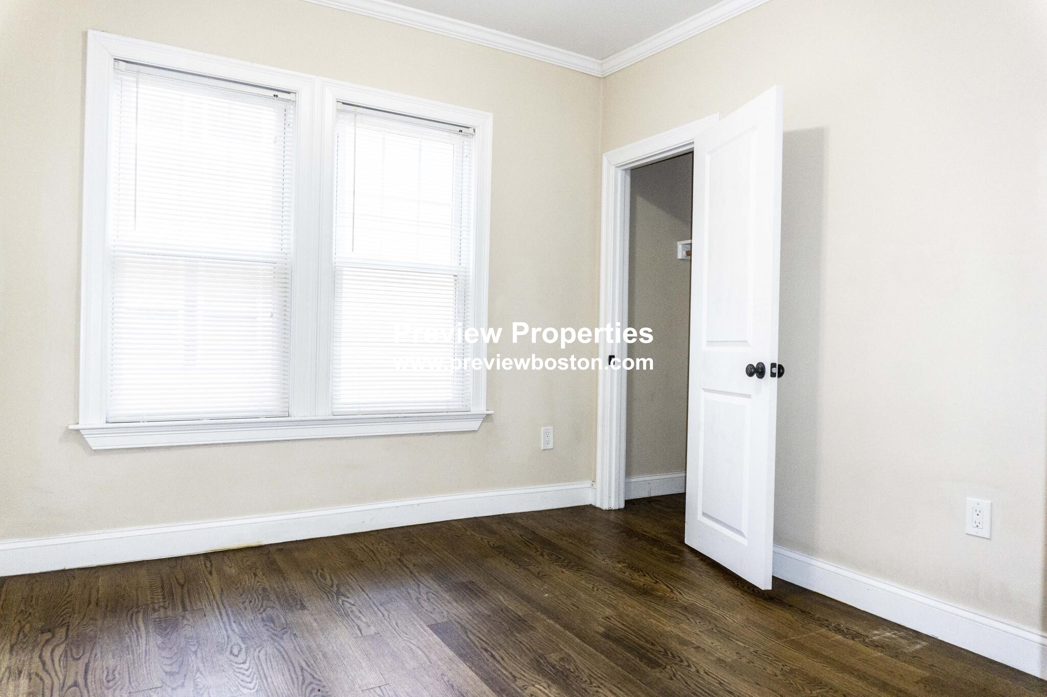 2975 Washington St, Roxbury