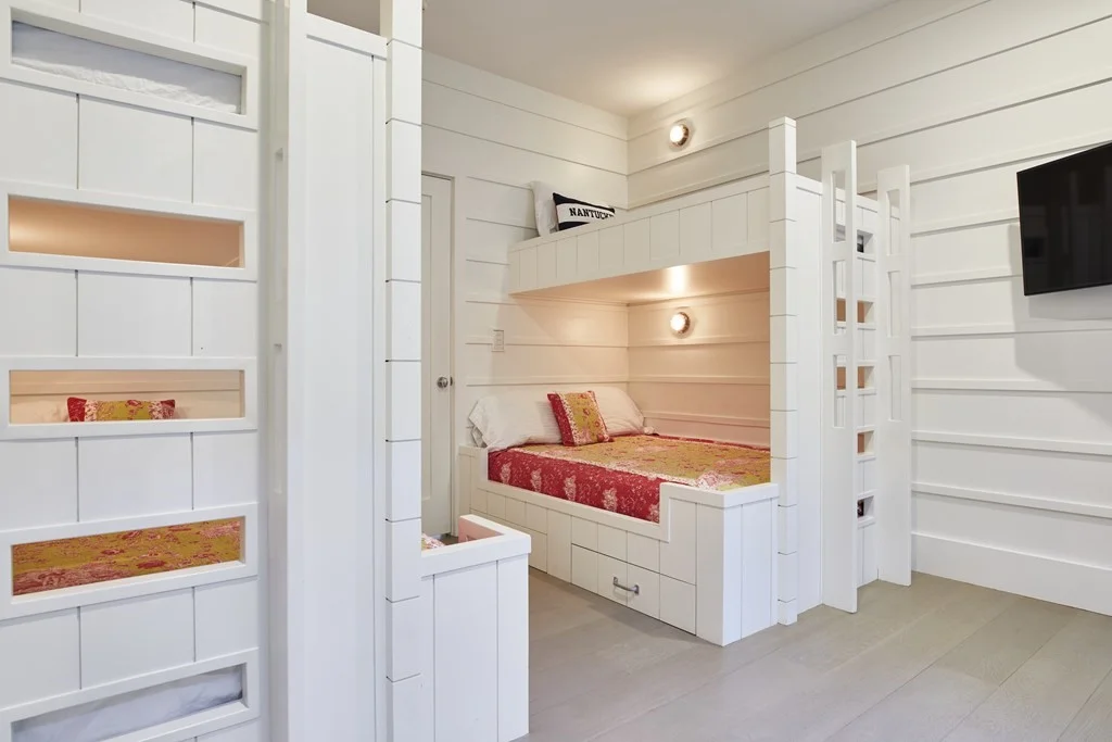 30 Madequecham Valley Rd, Nantucket