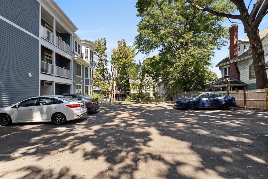 176 Humboldt Ave, Roxbury