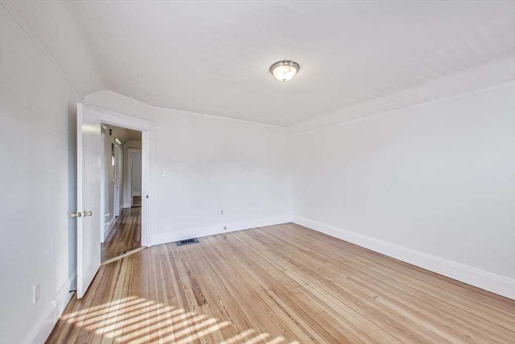 183 Powder House Blvd, West Somerville