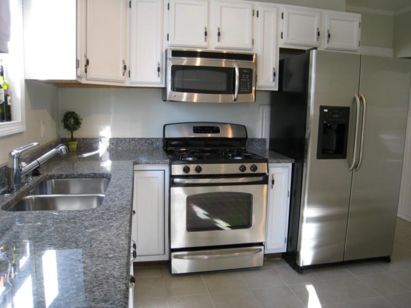 10 Evergreen Ave, Winter Hill