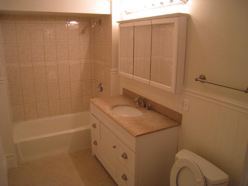 10 Evergreen Ave, Winter Hill