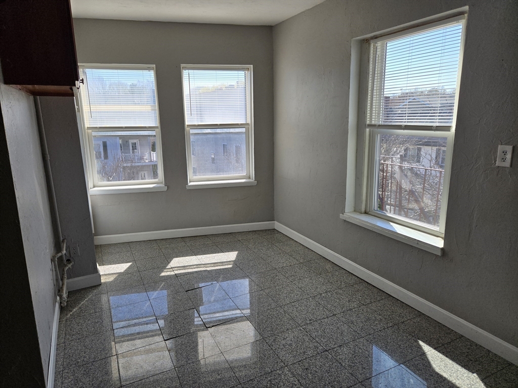 2 Saxton St, Dorchester