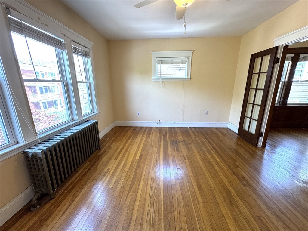 18 Saint Peter St, Jamaica Plain