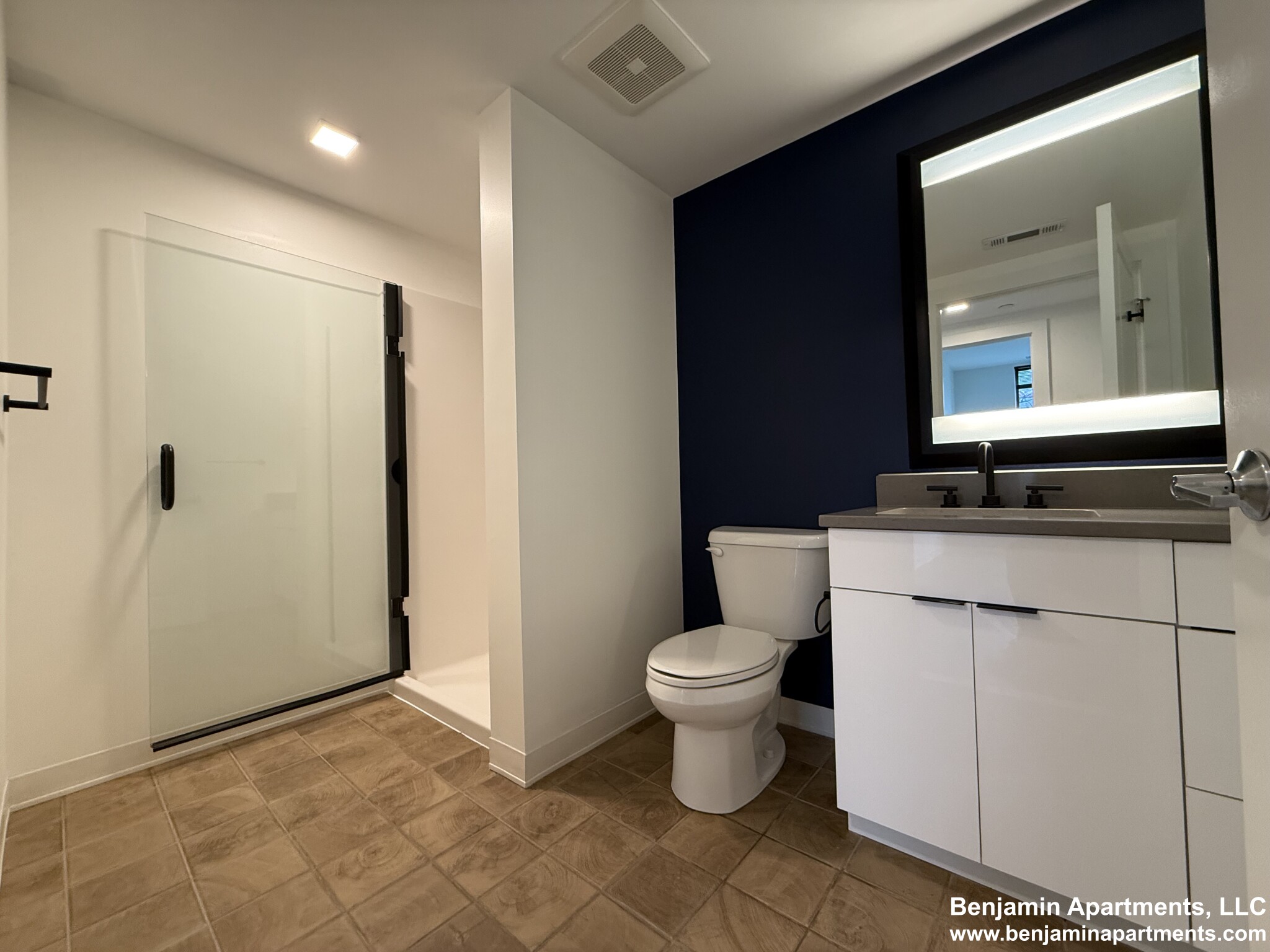 89 Brighton Ave, Allston