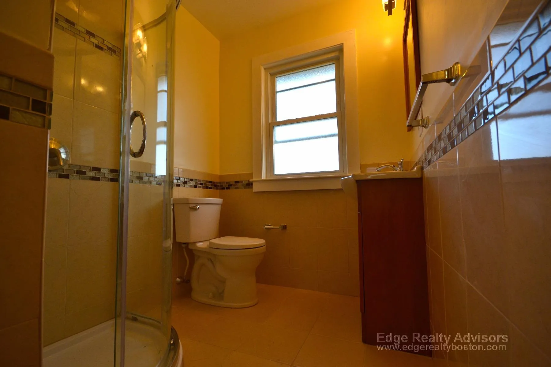 8 Cenacle Rd, Brighton