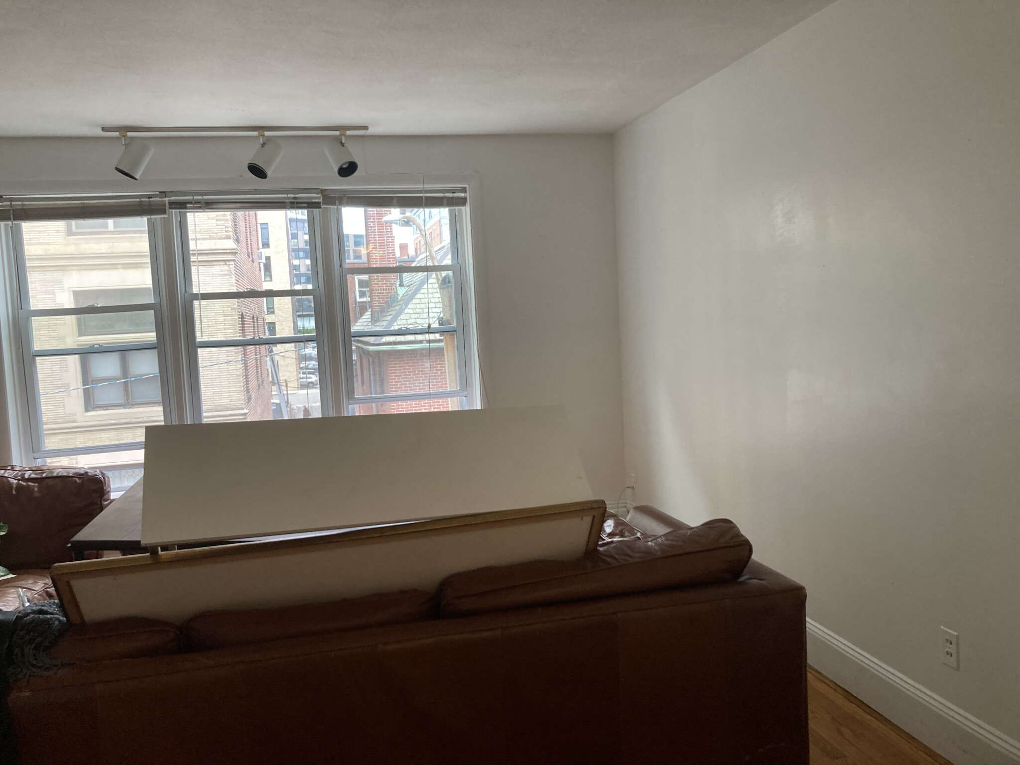 7 Aberdeen St, Fenway