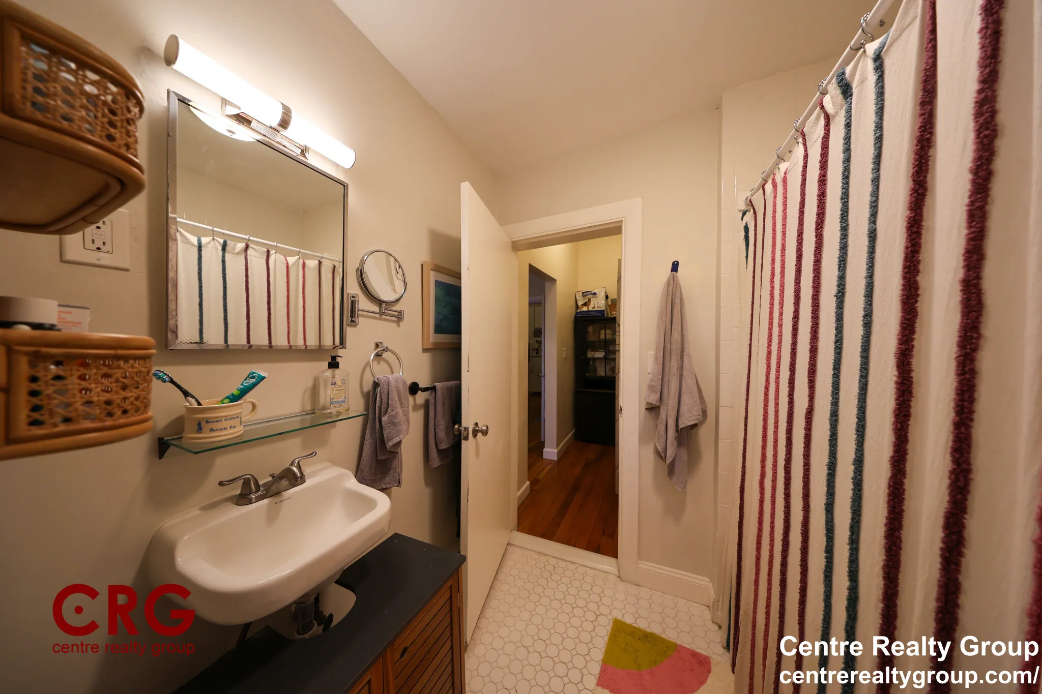 1728 Beacon St, Brookline