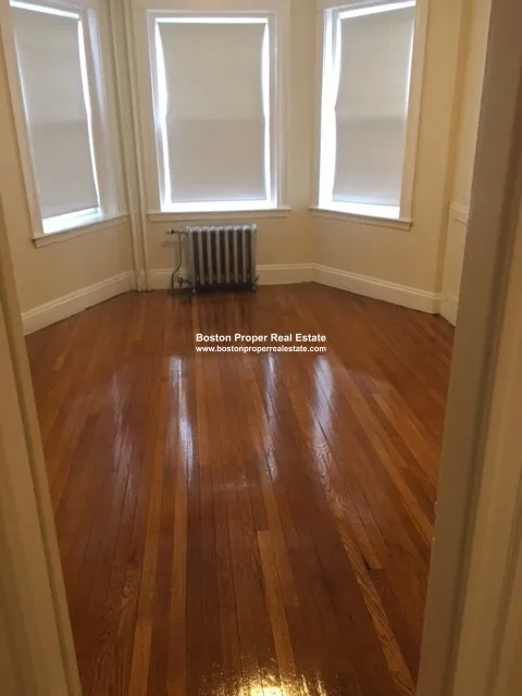 1171 Boylston St, Fenway