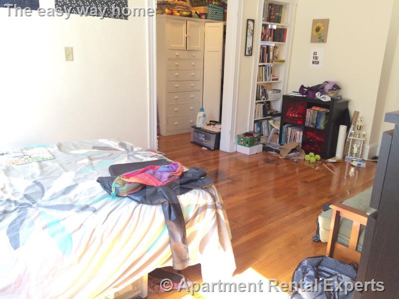 1610 Massachusetts Ave, Harvard Square