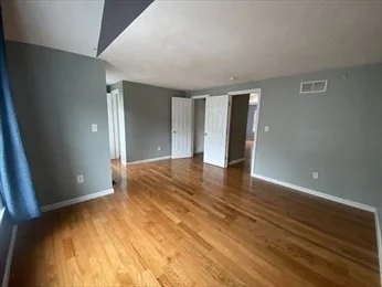 `100 Nutting Rd, Westford