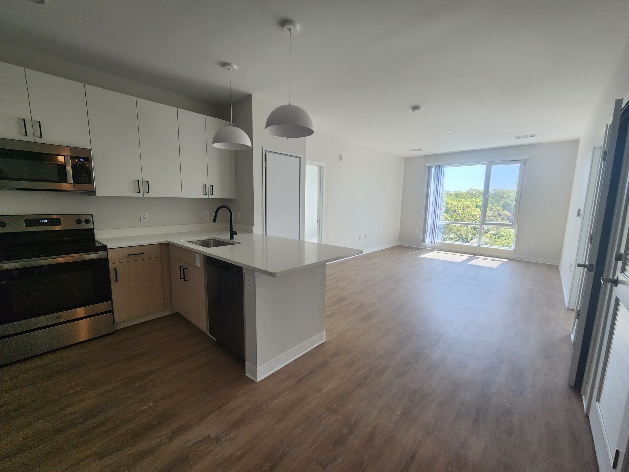 287 Walk Hill, Roslindale