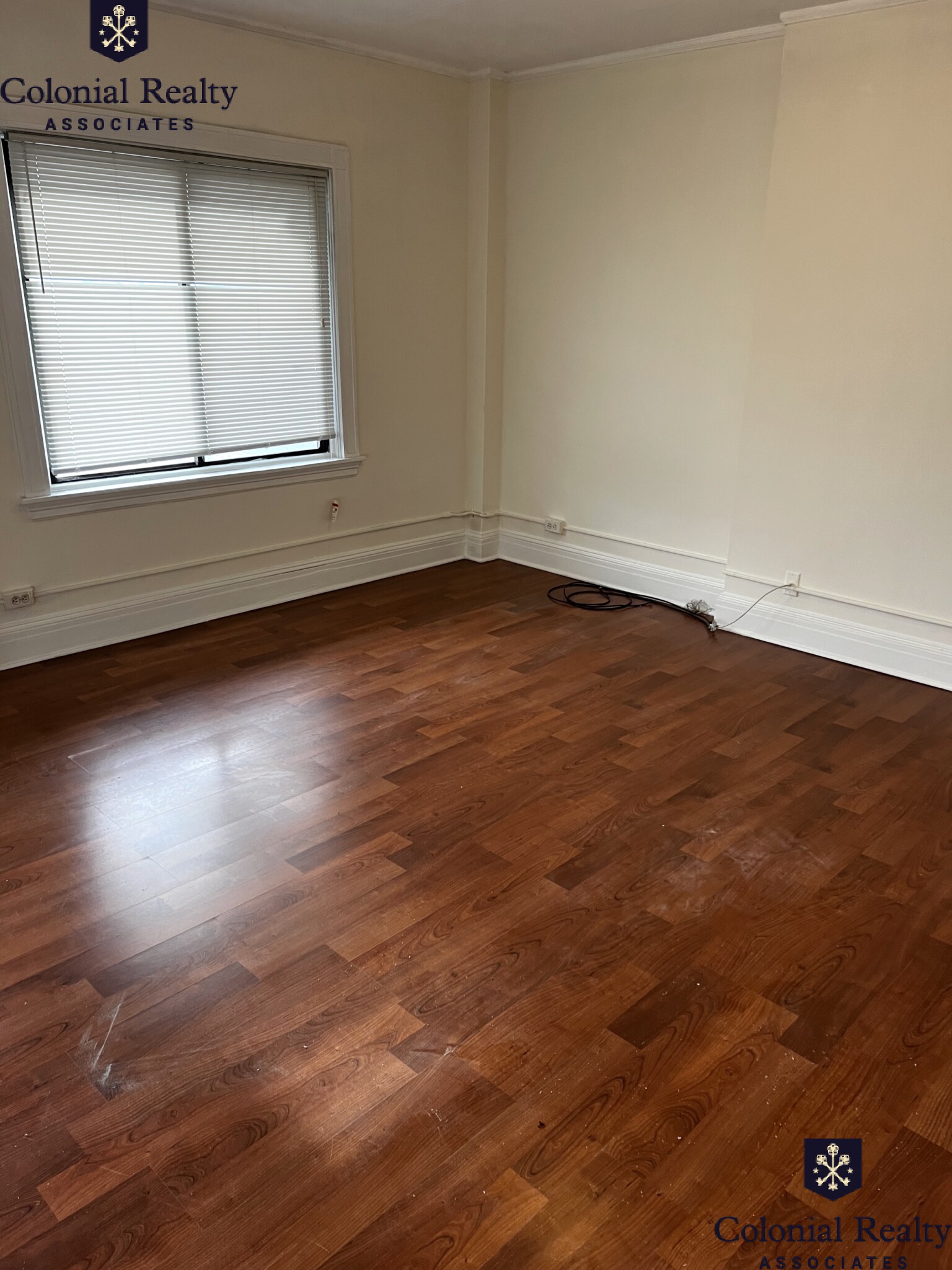 230 Walnut St, Newtonville