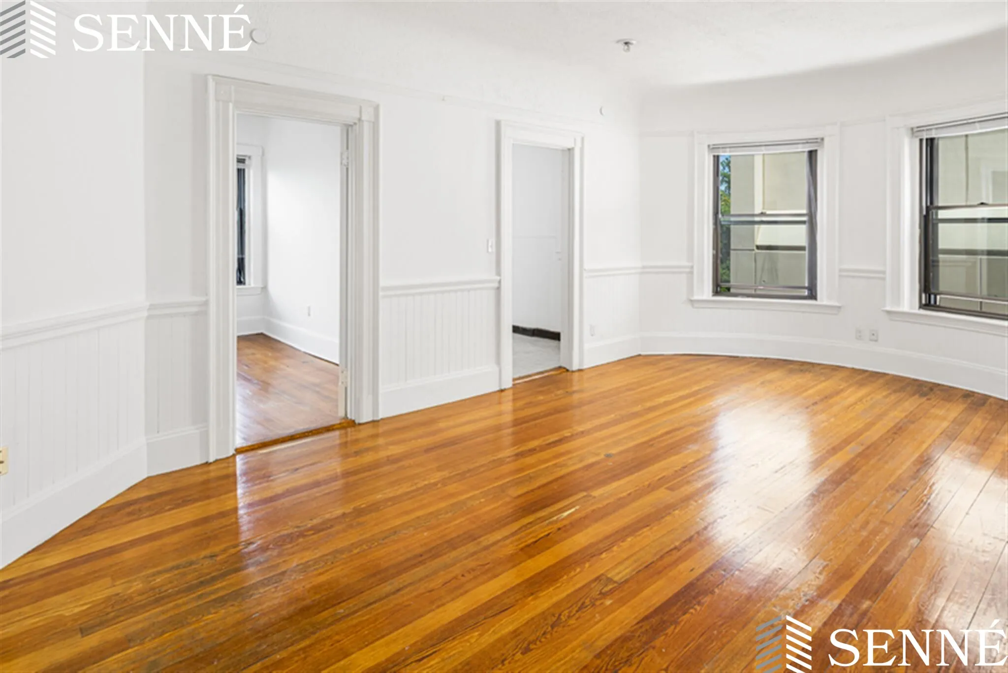 1039 Massachusetts Ave, Harvard Square