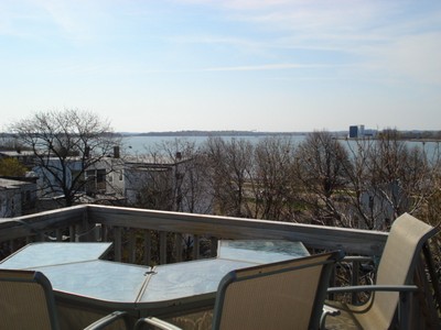 2 bed, 1.5 bath apartment for rent at 515 8th St Unit 1, South Boston — photo 26 of 28