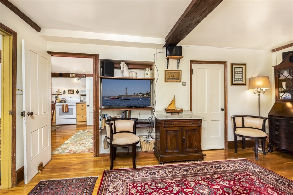 50 Rowland St, Marblehead