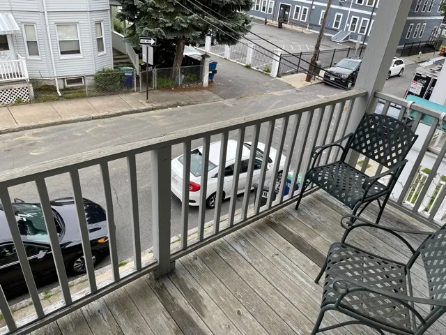 81 Newbury St, Teele Square